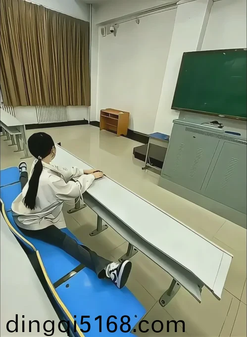 真嗣手冲名场面在哪一集